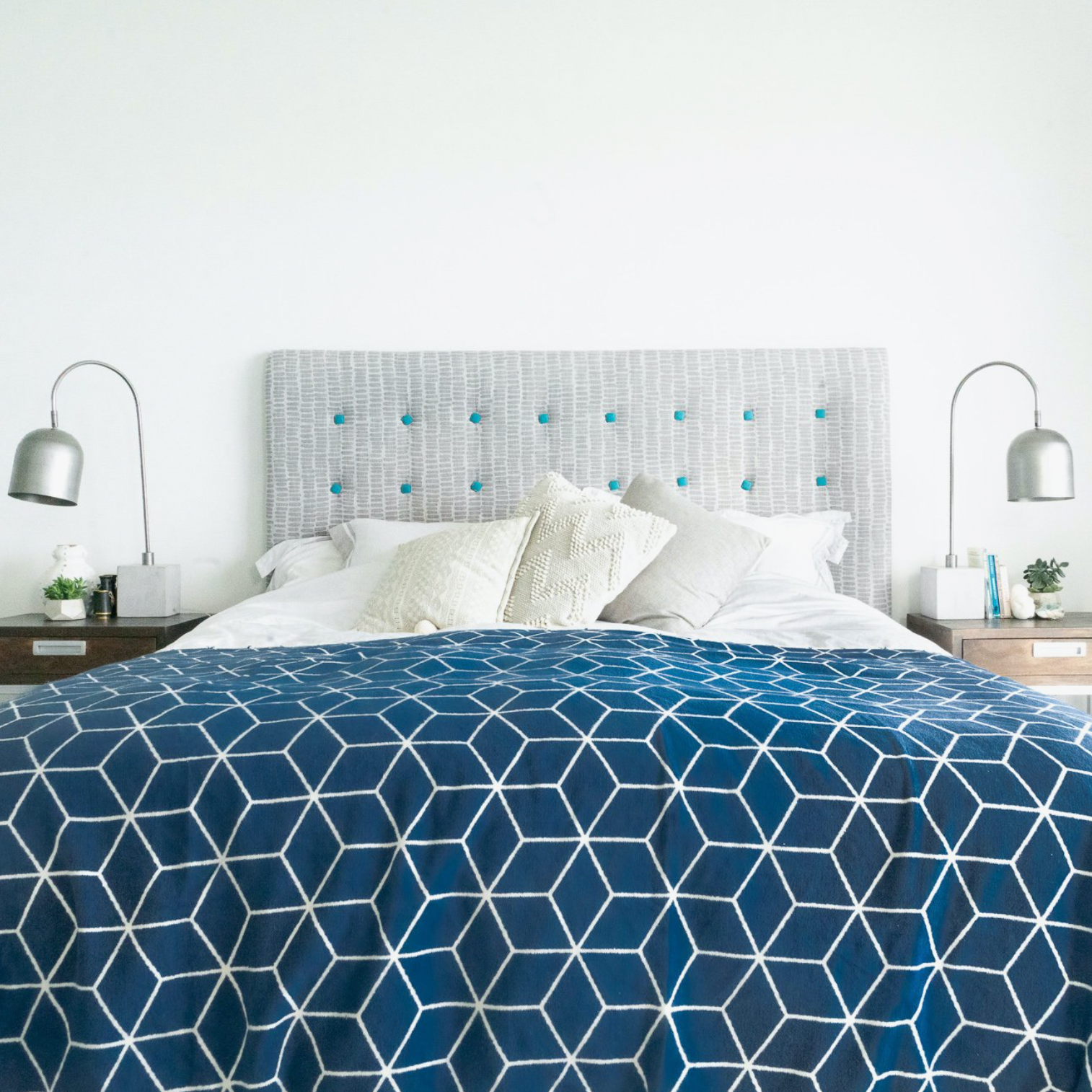 Blue Geometric Recycled Cotton Blanket-zoom-4