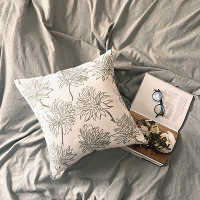 Dahlia Bloom Linen Pillow Cover  (Set of 2)