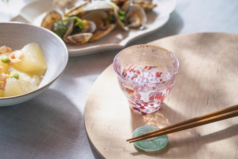 Gui-nomi Sake Cup - Sakura Drops-zoom-