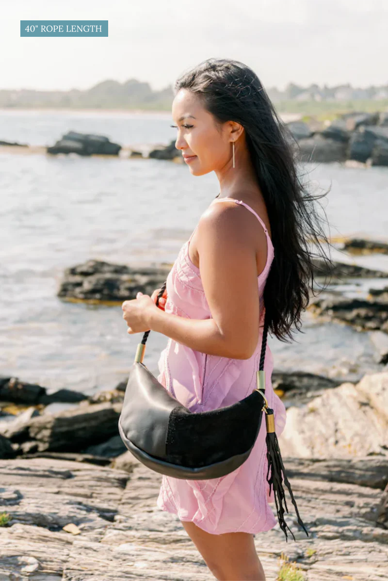 Sling Bag in Brown Leather-zoom-