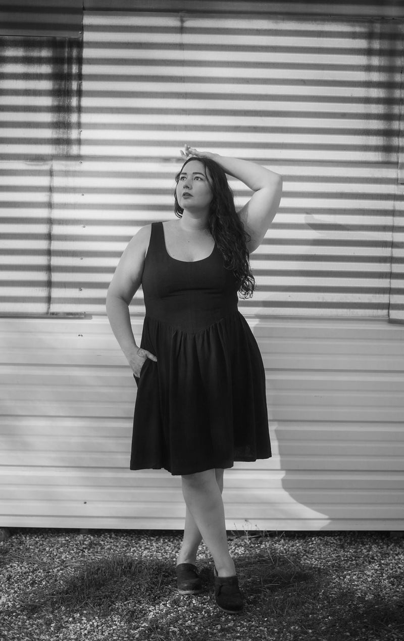 Agnes Dress in Black Linen-zoom-