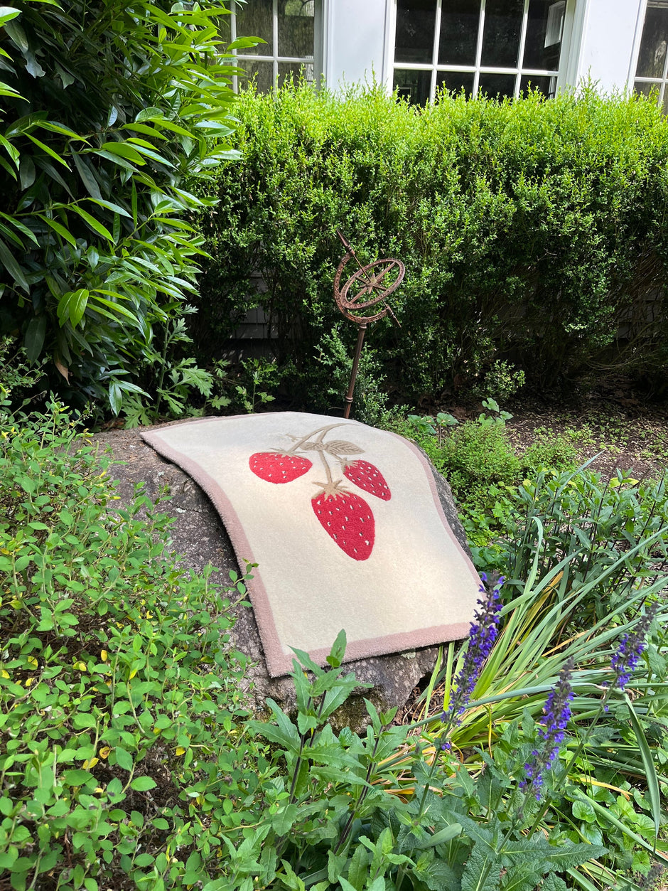 Strawberry Mat