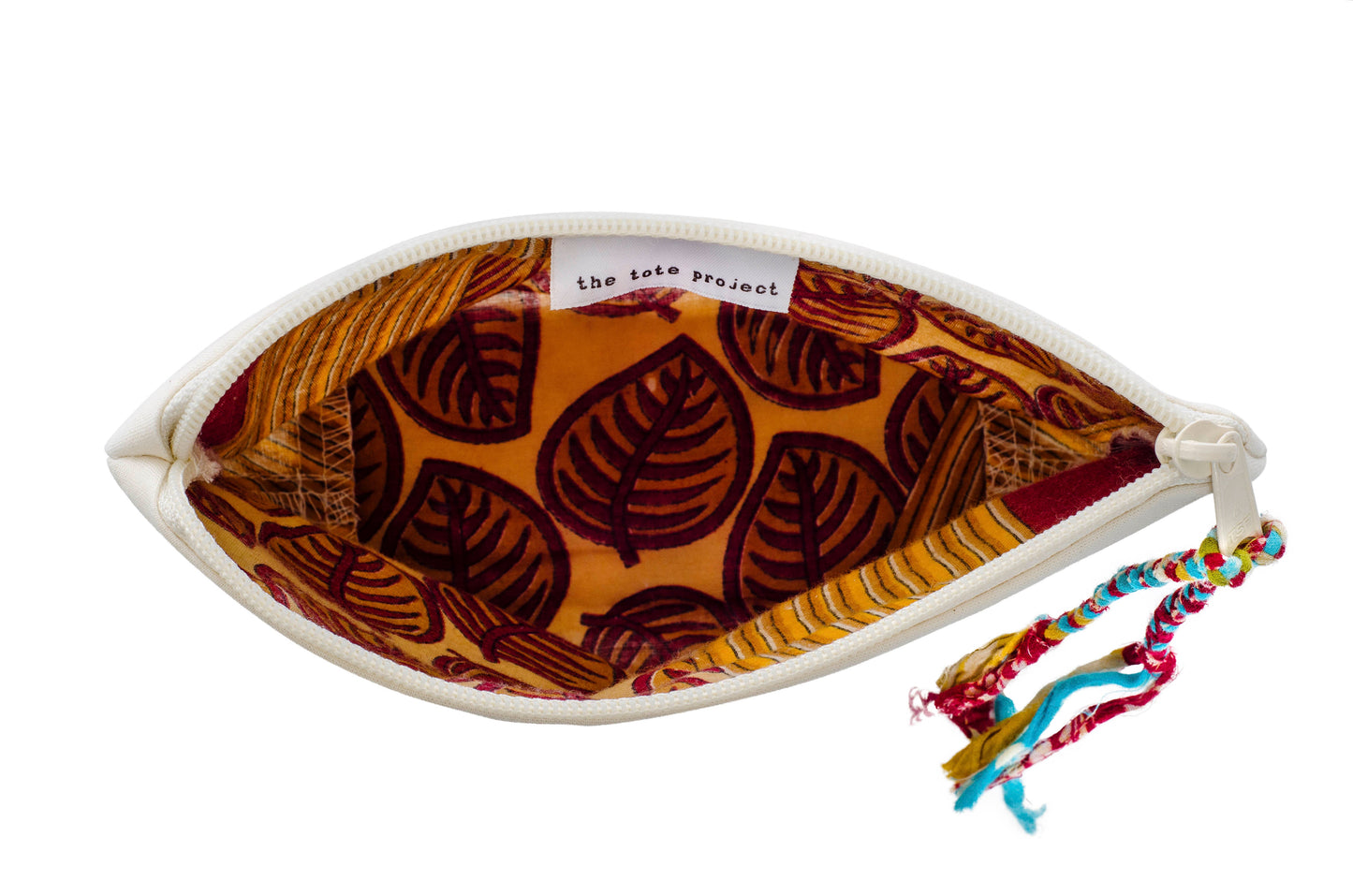 Free to Wander Pouch
