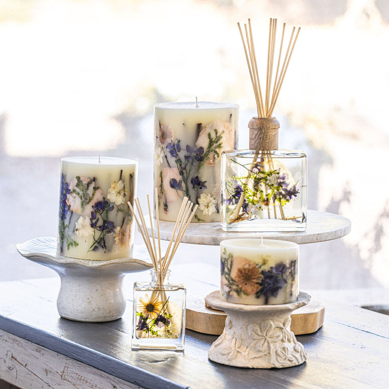 Signature Botanical Reed Diffuser | Vanilla Rain-zoom-