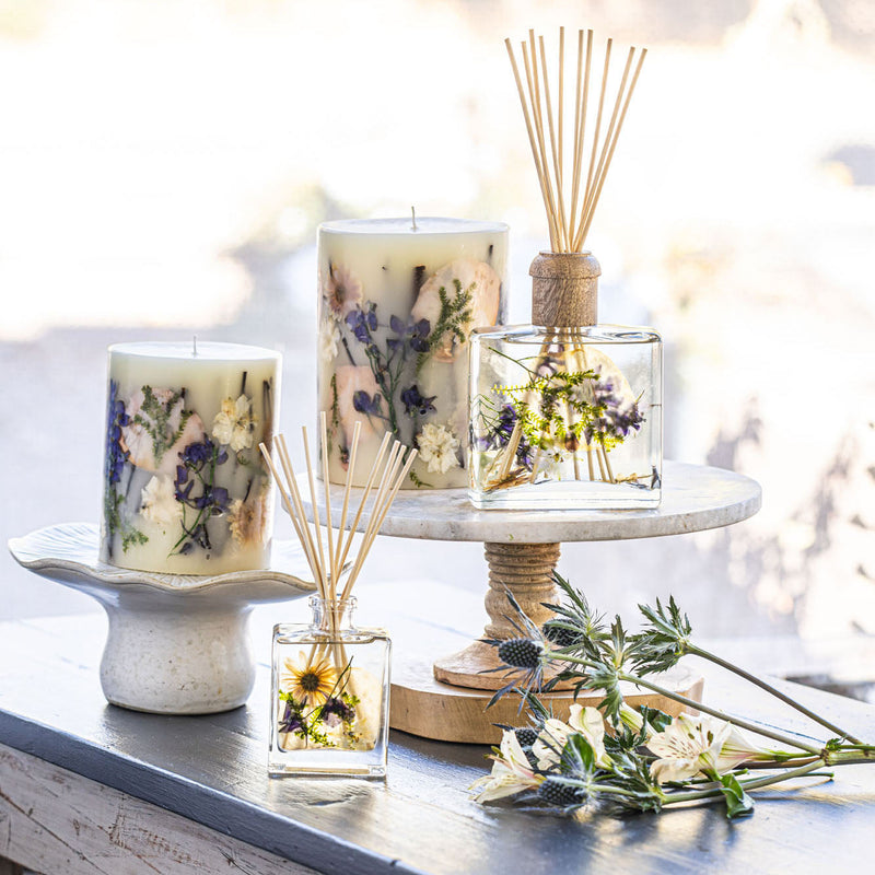Accent Botanical Candle | Vanilla Rain-zoom-