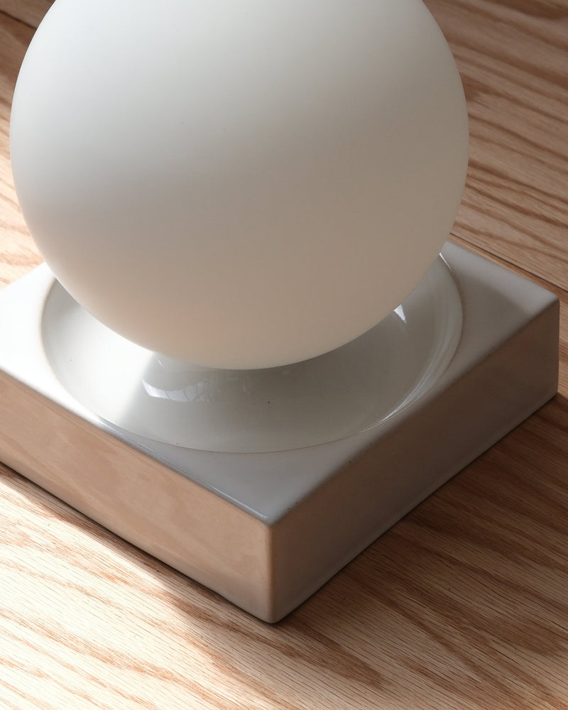 Cubic Table Lamp-zoom-