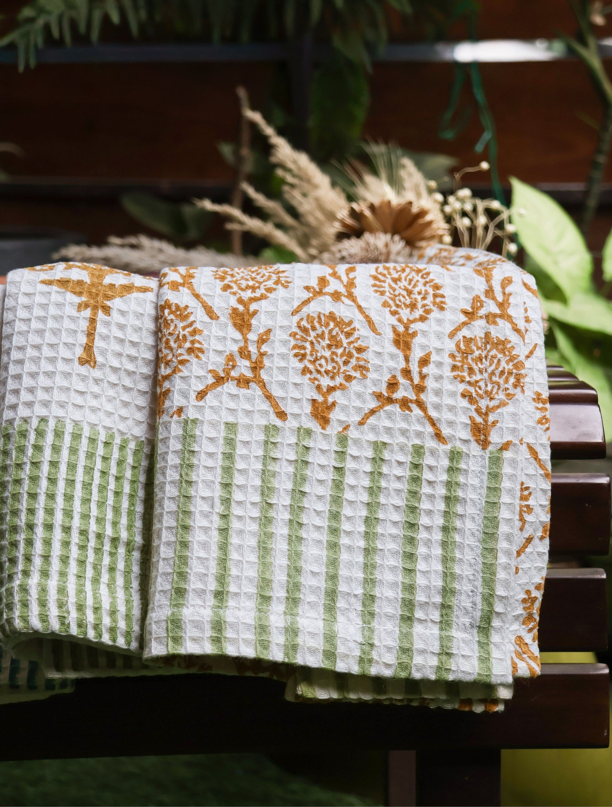 Nikhar Cotton Waffle Kitchen Towel-5