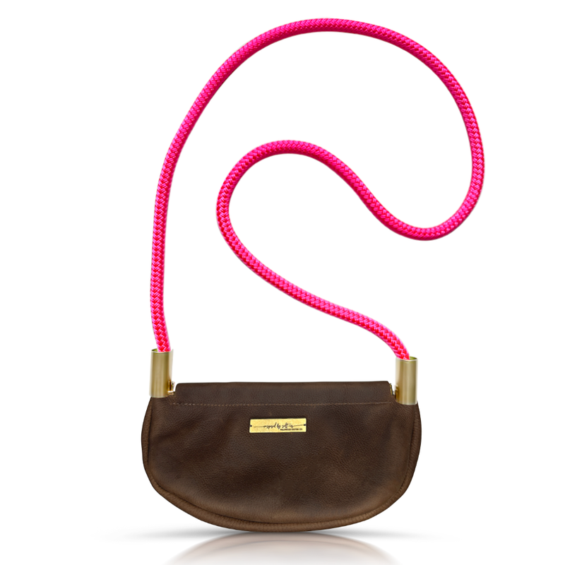 Clam Shell Bag in Brown Leather-zoom-