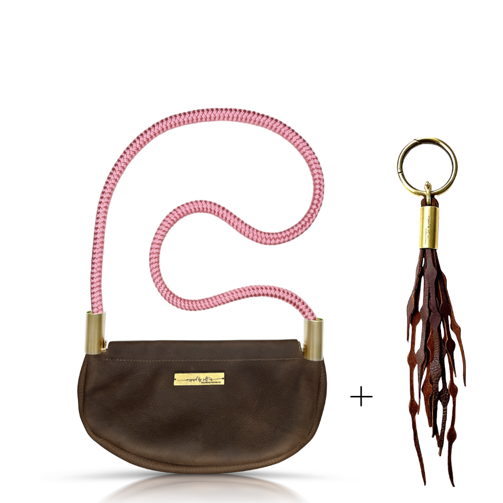 Clam Shell Bag in Brown Leather-70