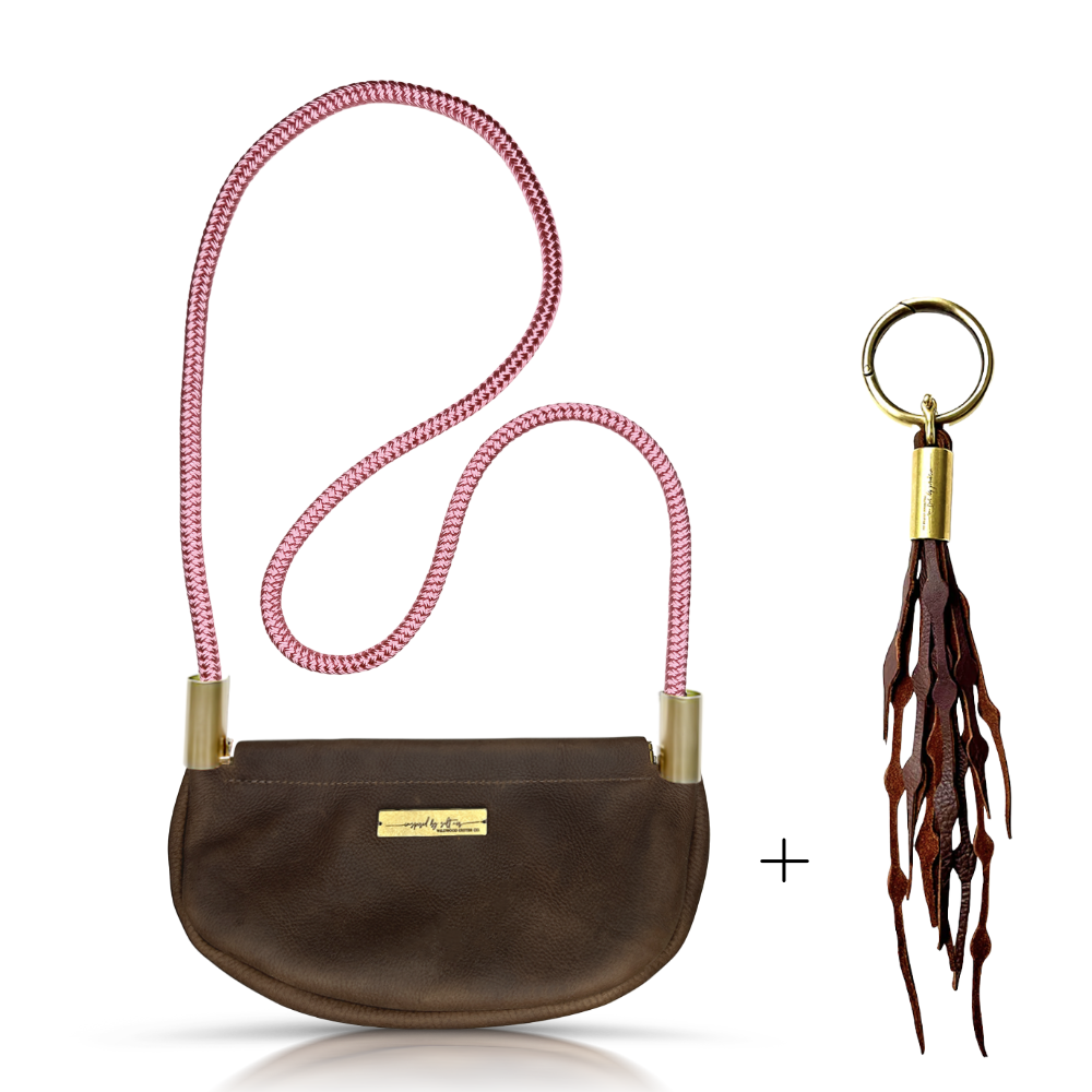 Clam Shell Bag in Brown Leather-72