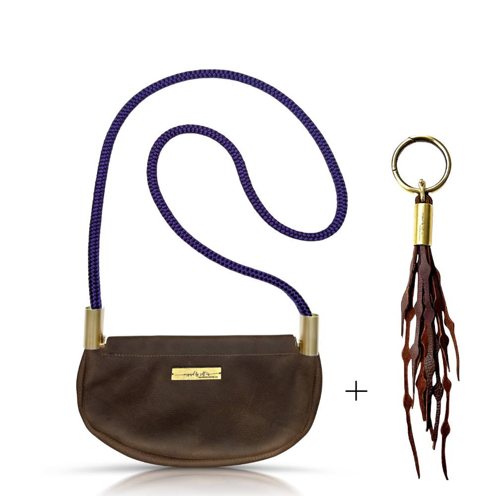 Clam Shell Bag in Brown Leather-zoom-46