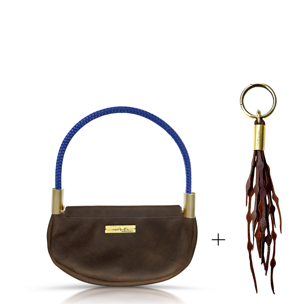 Clam Shell Bag in Brown Leather-zoom-29