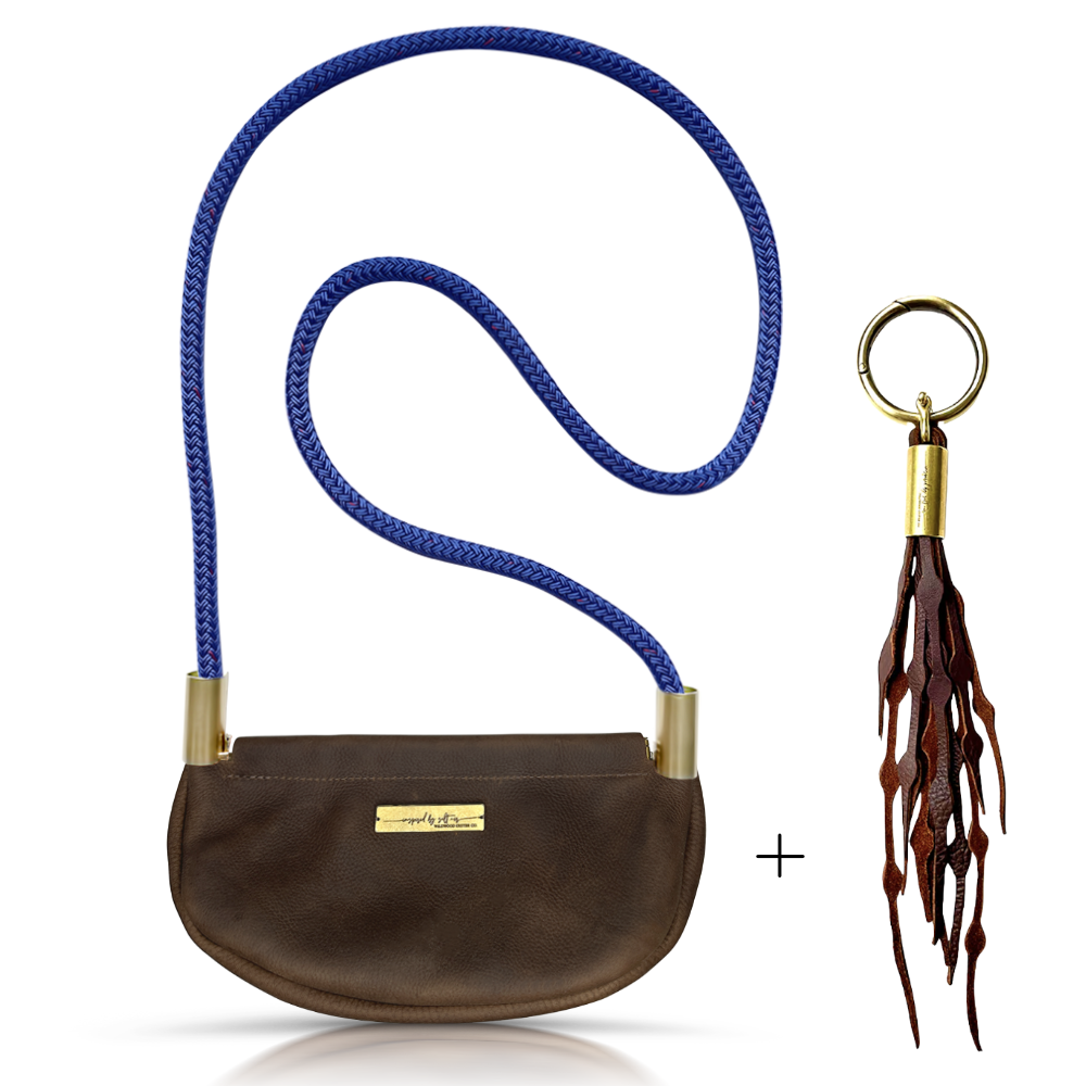 Clam Shell Bag in Brown Leather-zoom-45