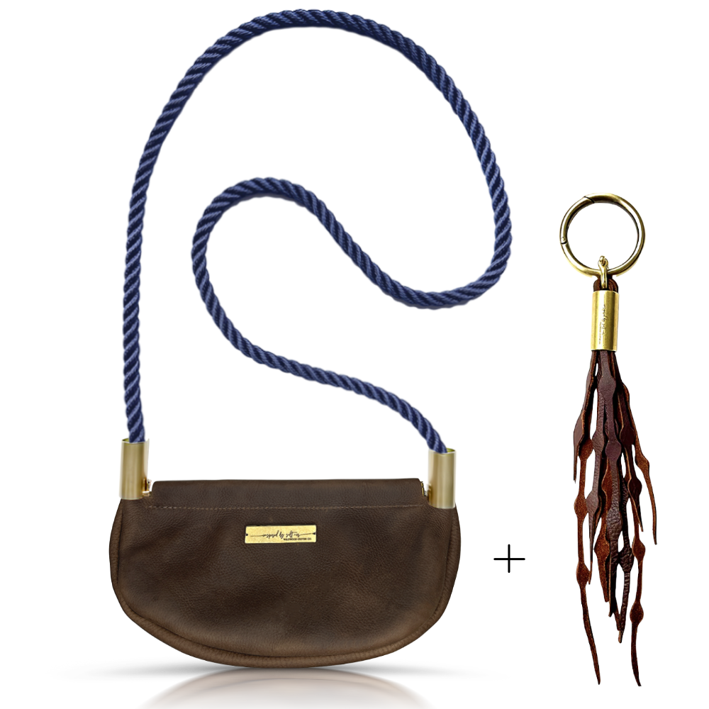 Clam Shell Bag in Brown Leather-zoom-44