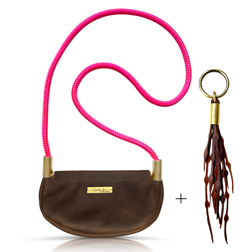 Clam Shell Bag in Brown Leather-47