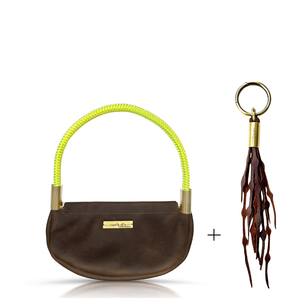 Clam Shell Bag in Brown Leather-zoom-32