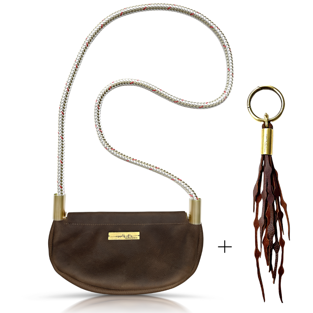 Clam Shell Bag in Brown Leather-43