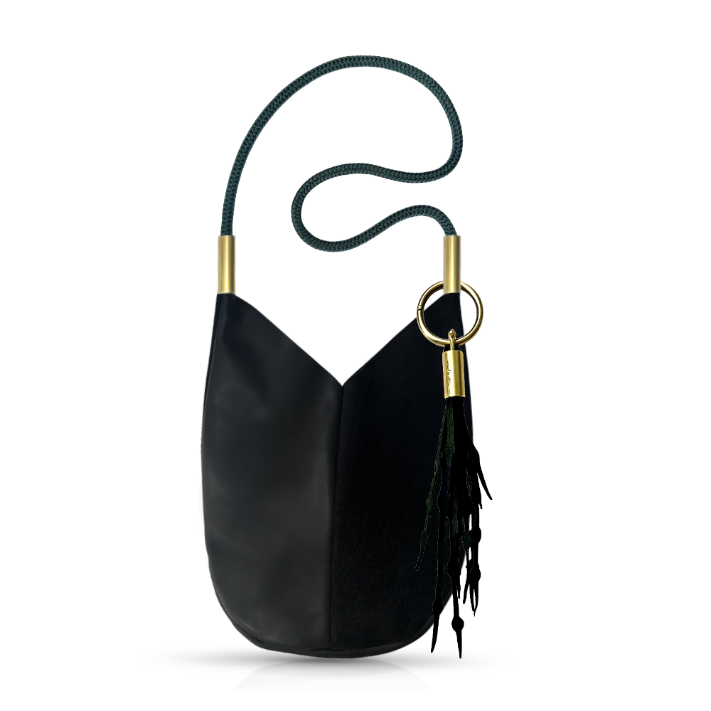 Mermaid Purse in Black Leather-41