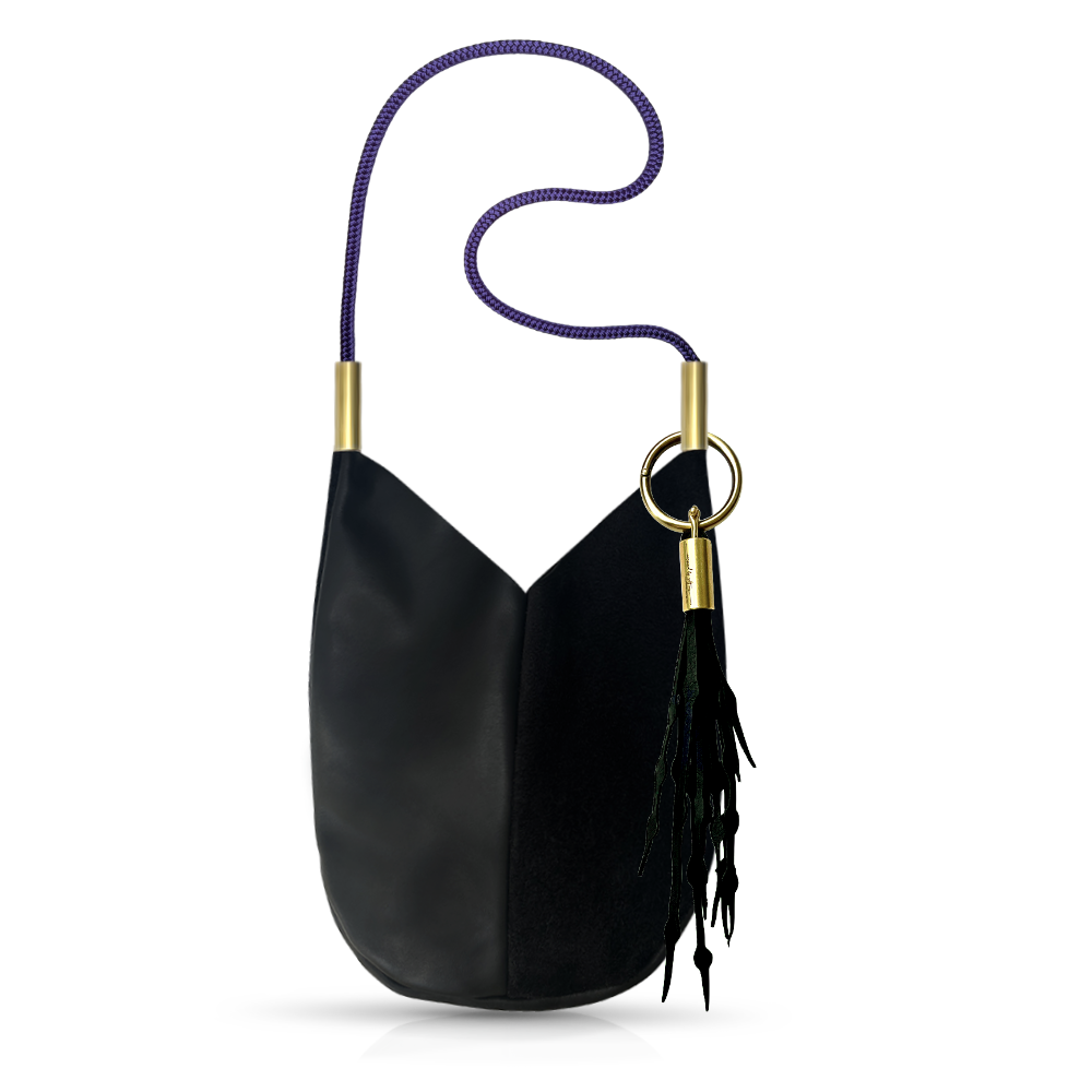 Mermaid Purse in Black Leather-31