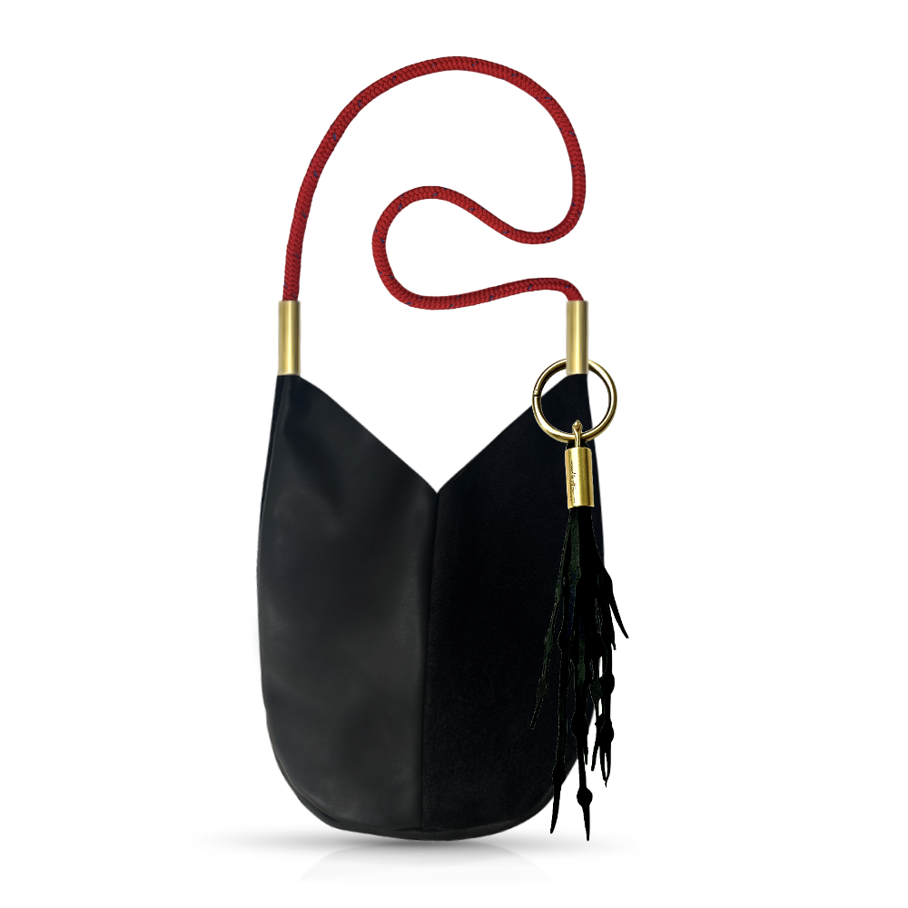Mermaid Purse in Black Leather-40