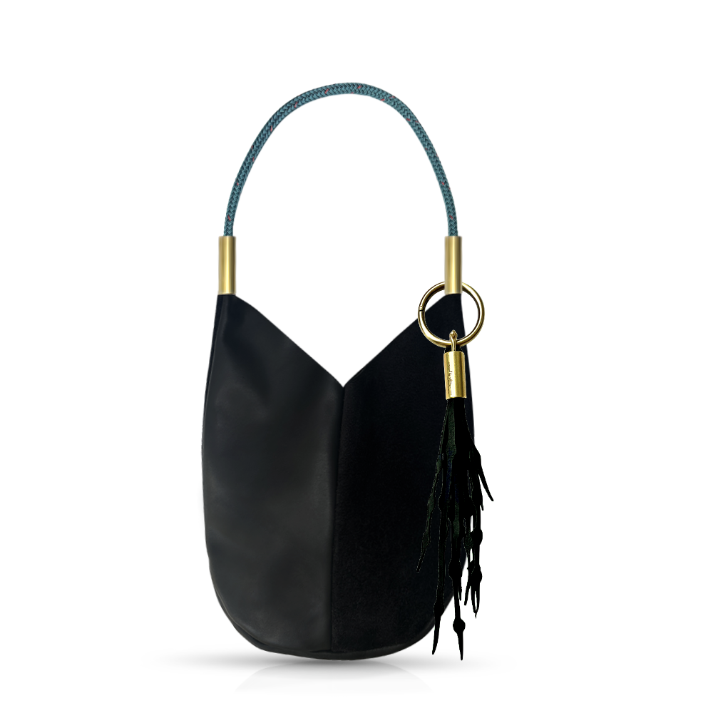 Mermaid Purse in Black Leather-11