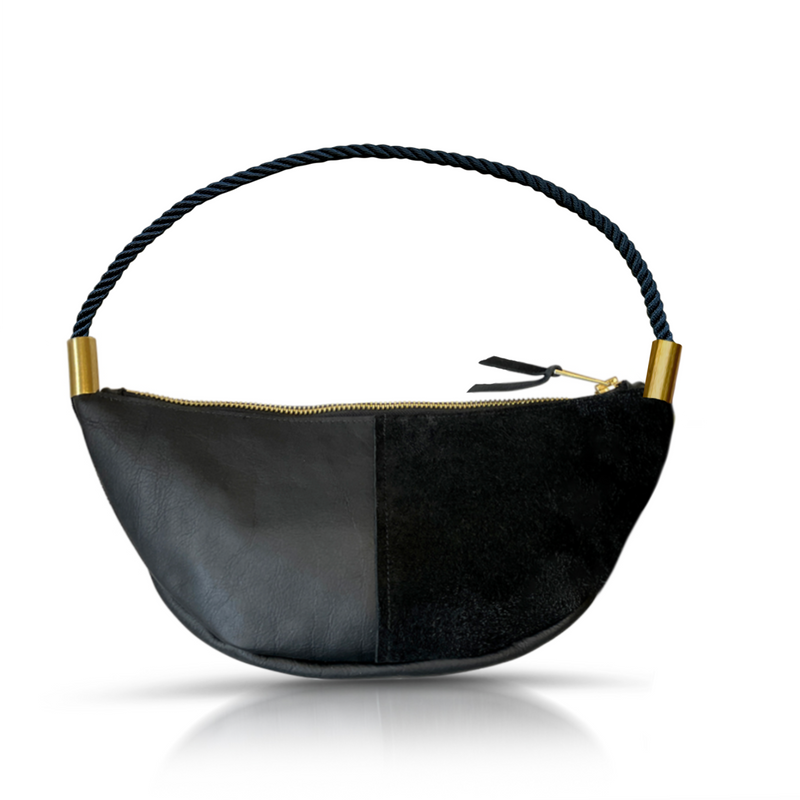 Sling Bag in Black Leather-zoom-