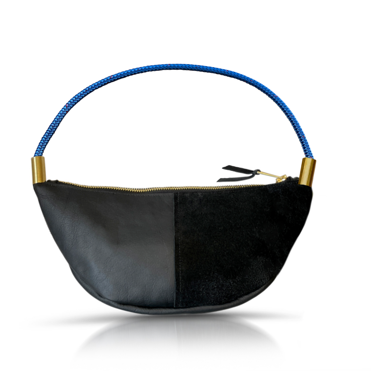Sling Bag in Black Leather-17