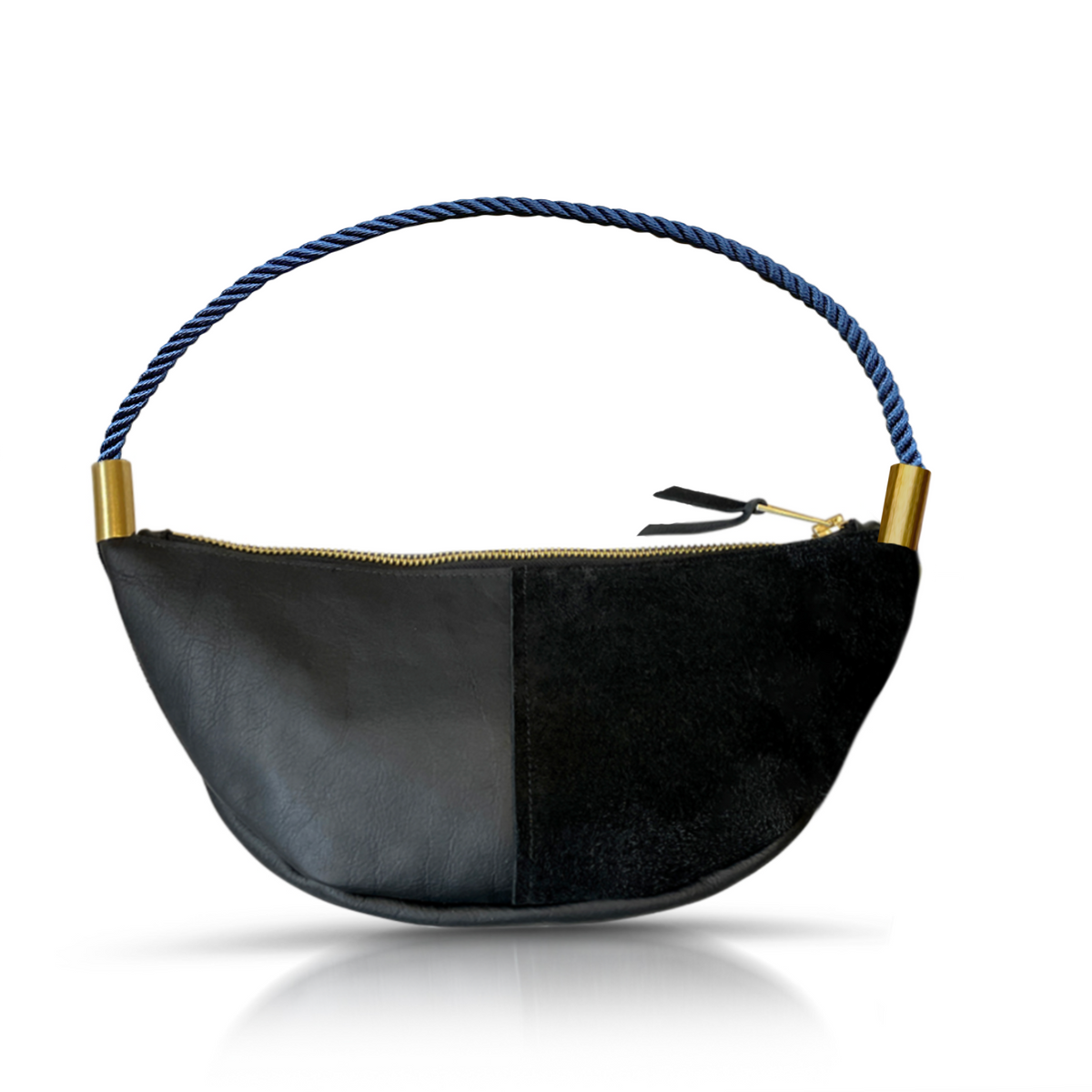 Sling Bag in Black Leather-zoom-16