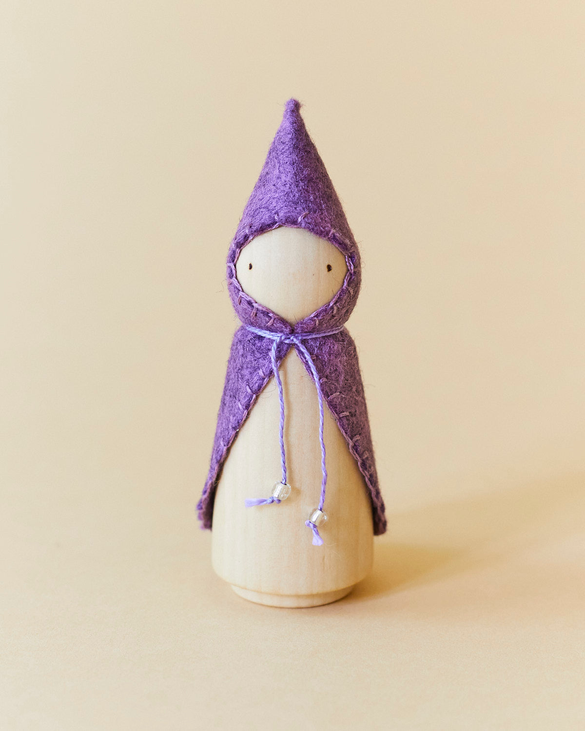 Purple Wooden Gnome-zoom-1