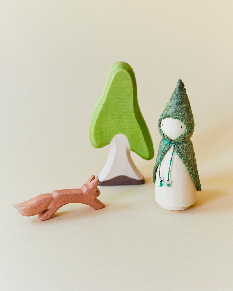 Green Wooden Gnome-zoom-