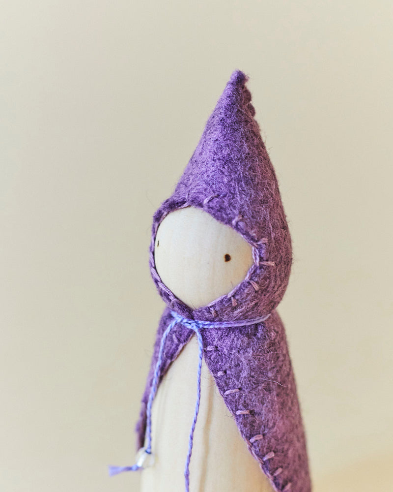 Purple Wooden Gnome-zoom-
