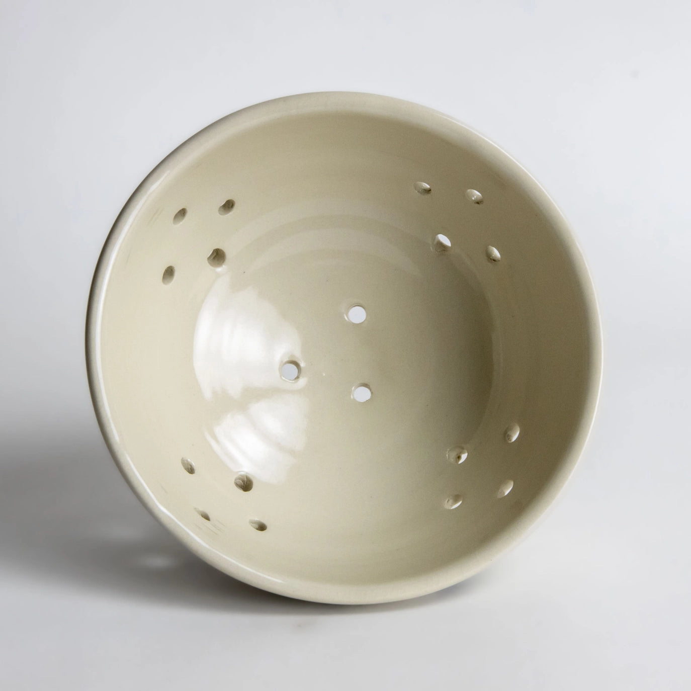 Berry Colander & Saucer