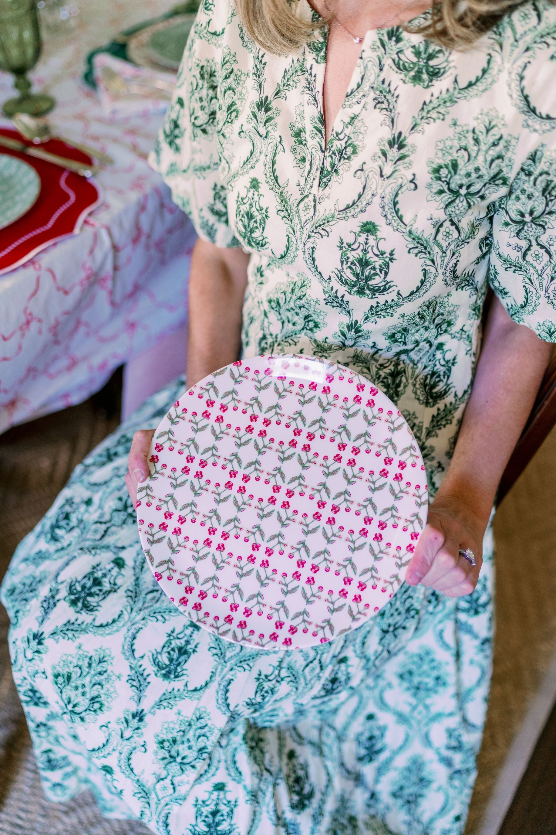 Holiday Berry Antonia China Plate-zoom-4