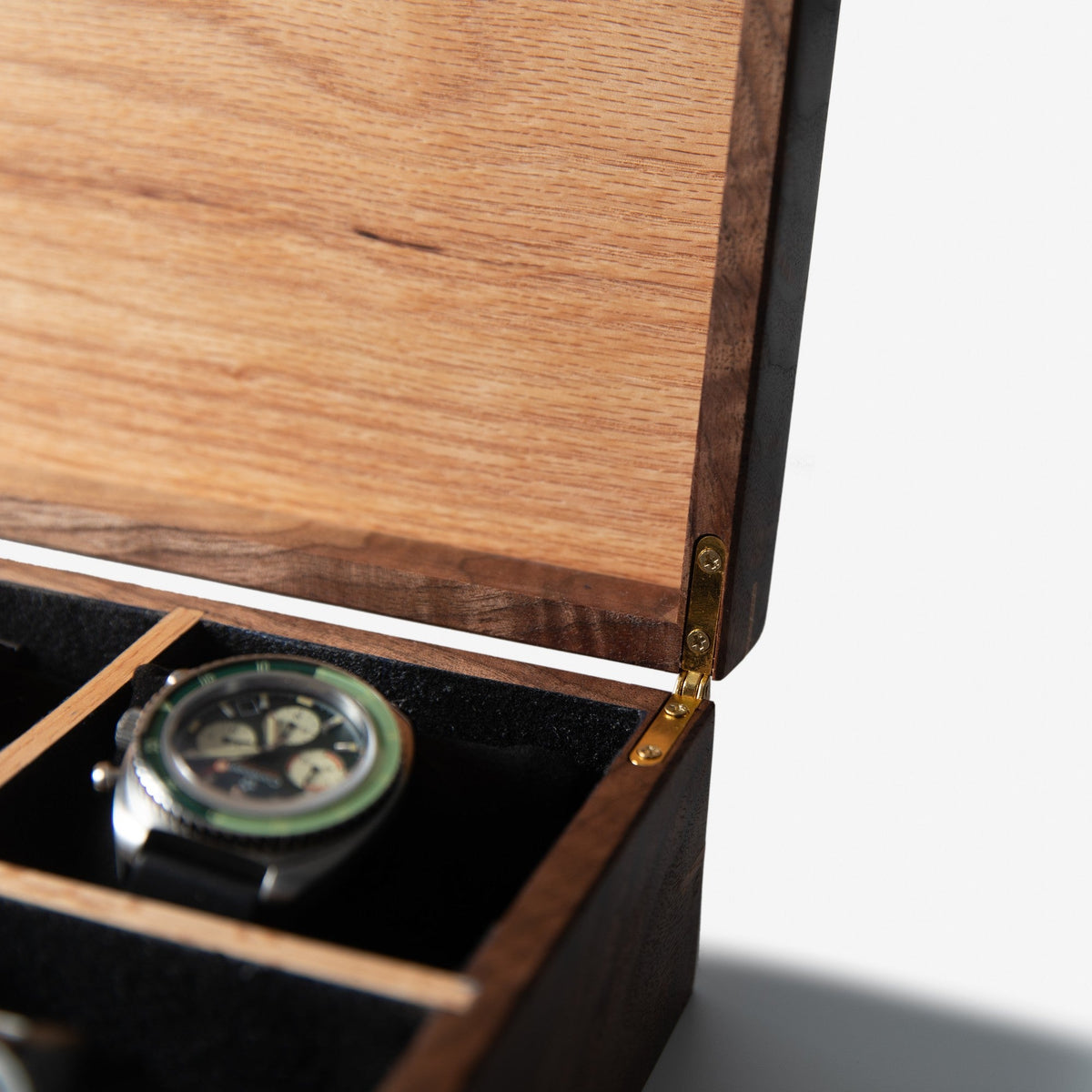 Watch Box |  Black Walnut and Oak | 8 Compartments-zoom-16