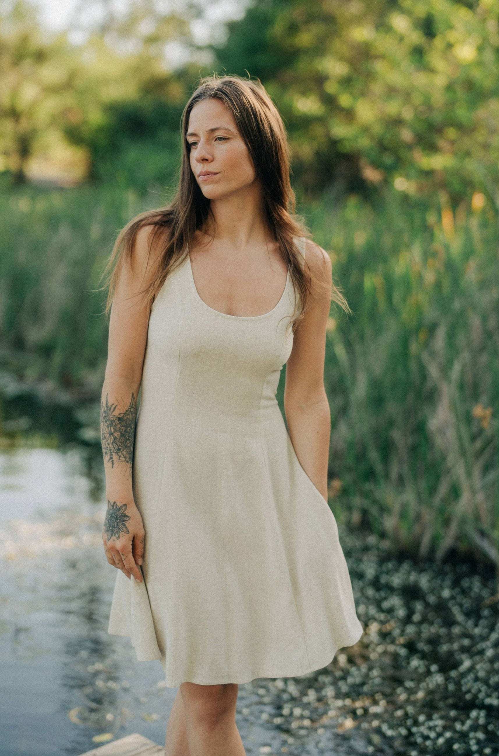 linen day dress Delana in Oat | Field it offers ease of Select Chest Size:54 Mailer_2025_Fall High Neck Trim Detail
