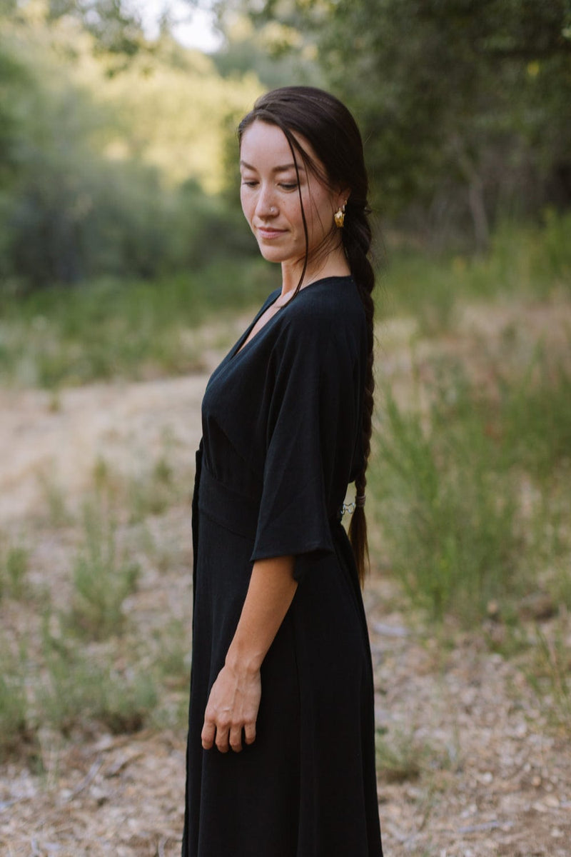 Finley Dress in Black Linen-zoom-