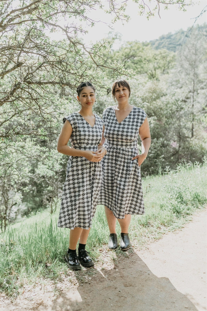Joy dress in Cotton Picnic-zoom-