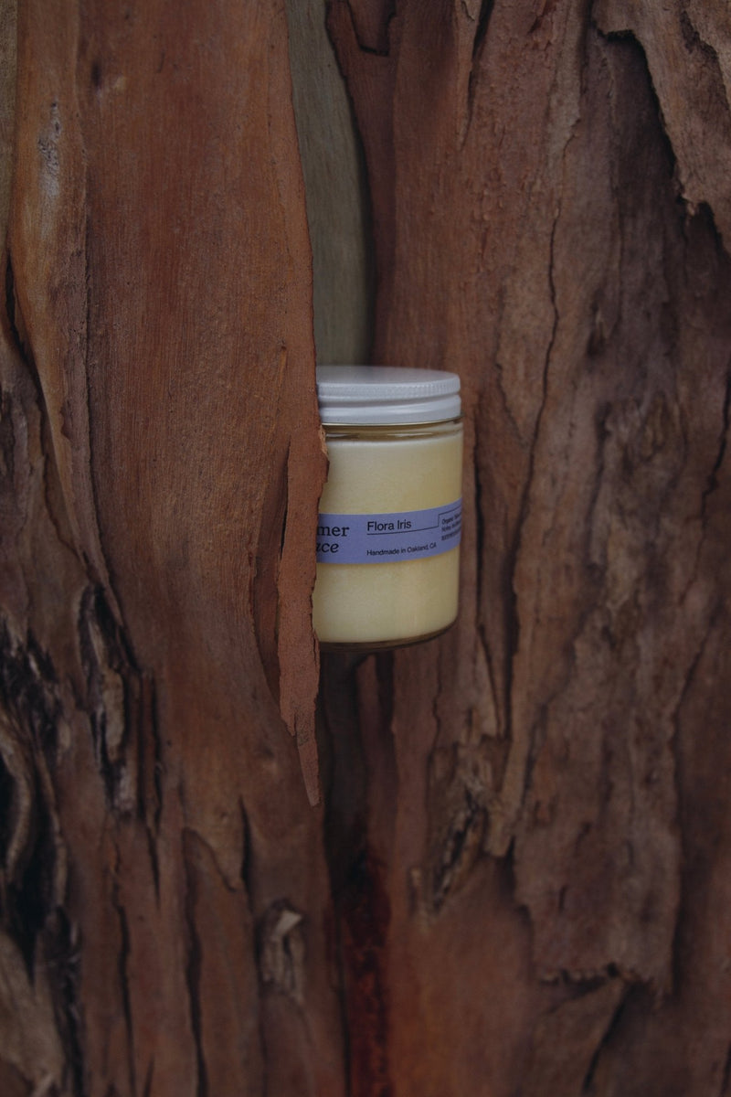 Flora Iris Travel Candle Orris Root & Palo Santo-zoom-