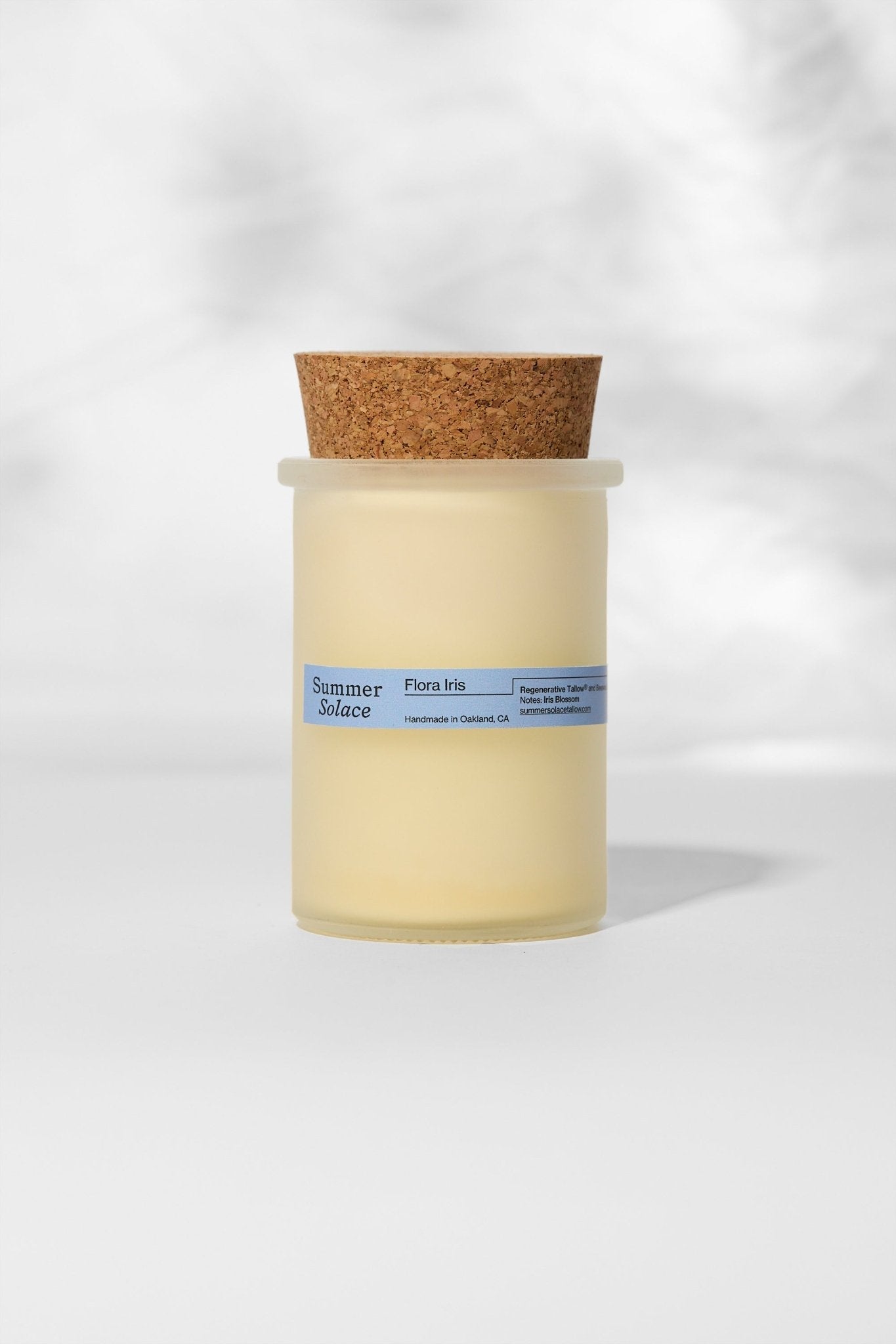 Flora Iris Tallow Candle with Orris & Palo Santo-zoom-1