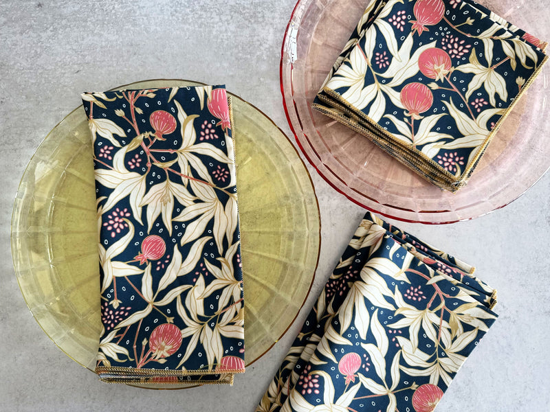 Gooseberry Cloth Napkins | Set of Four-zoom-