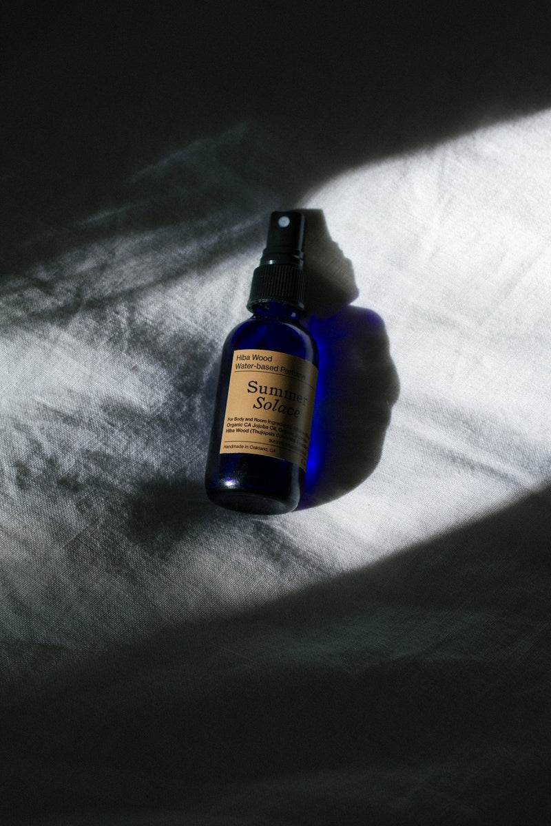 Hiba Wood & Red Western Cedar Leaf Water-Based Perfume Mist-zoom-