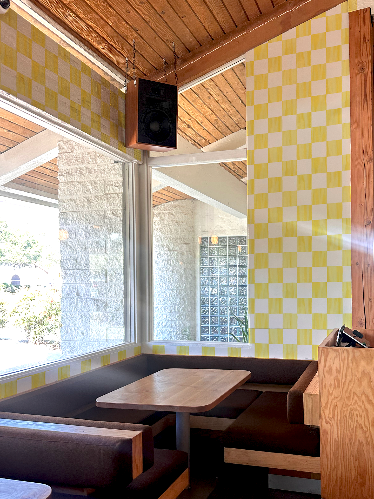 Checkers Wallpaper, lemon-zoom-10