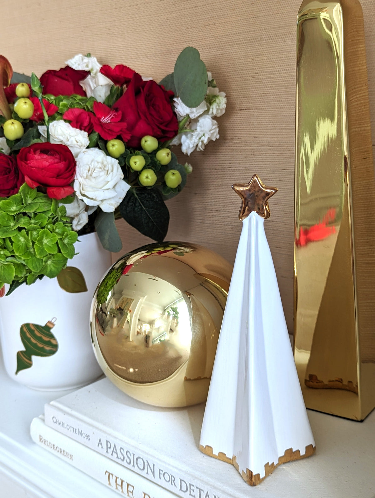 White Folded Christmas Trees with 22K Gold Brushstroke Accent-2