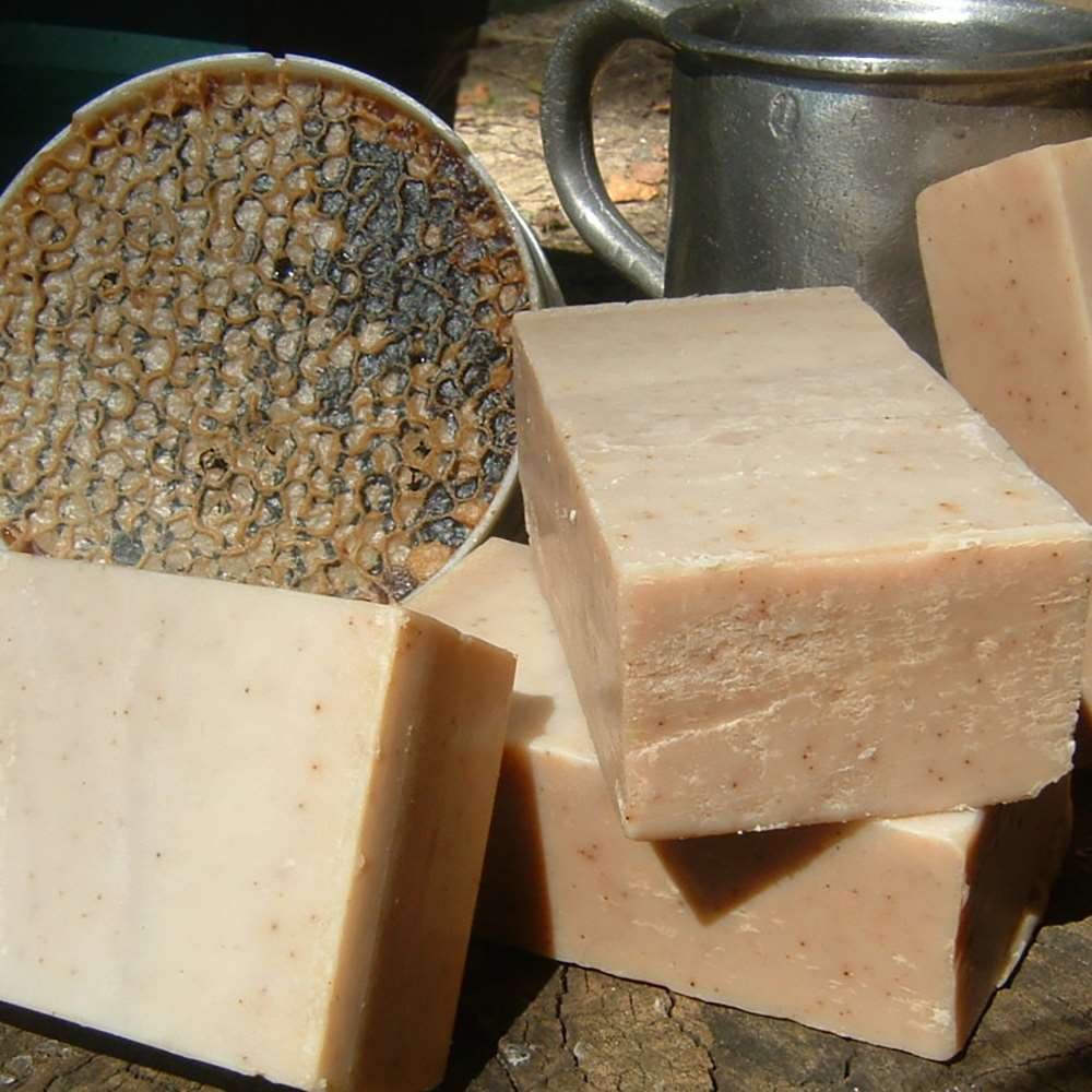 Natural Soap: Honey Beer-3