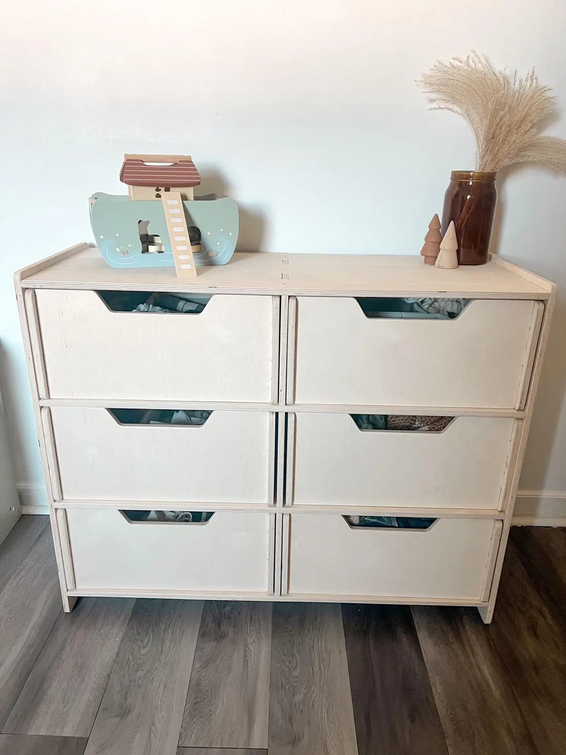 LALA | Dresser-zoom-2