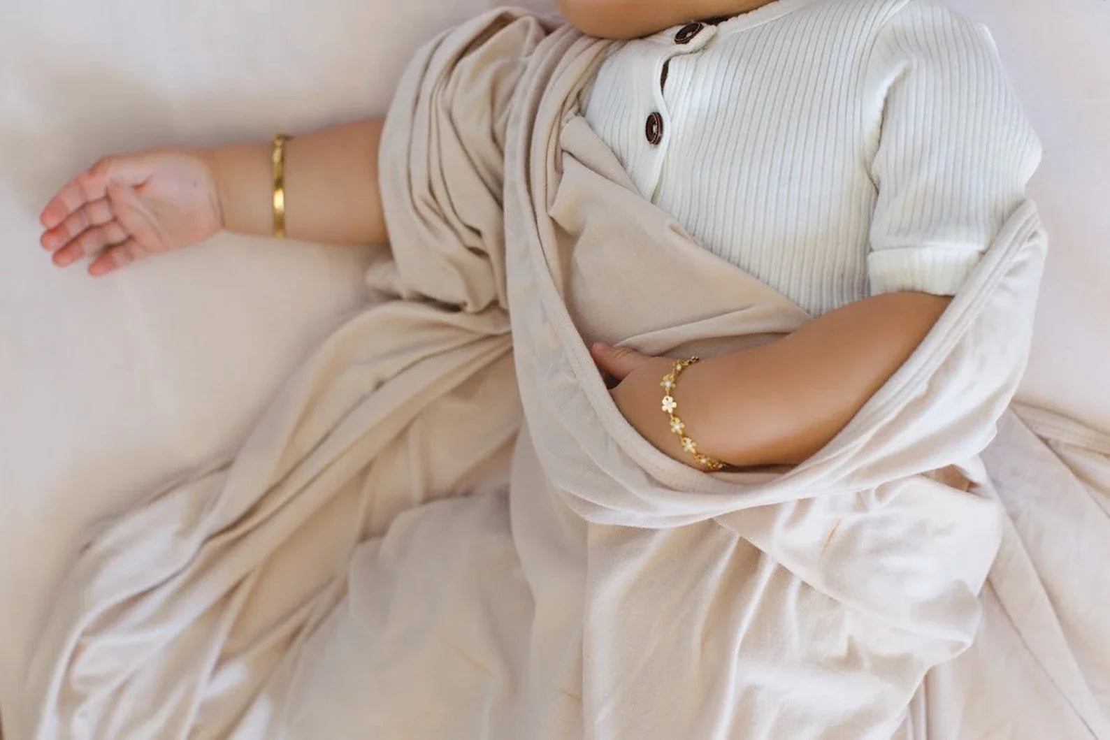 Gold Herringbone Bracelet | 14K Gold Filled-7