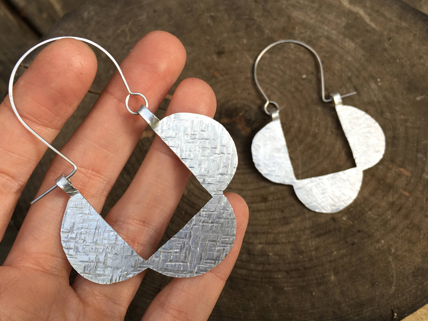 Hammered Aluminum Geometric Hoop Earrings