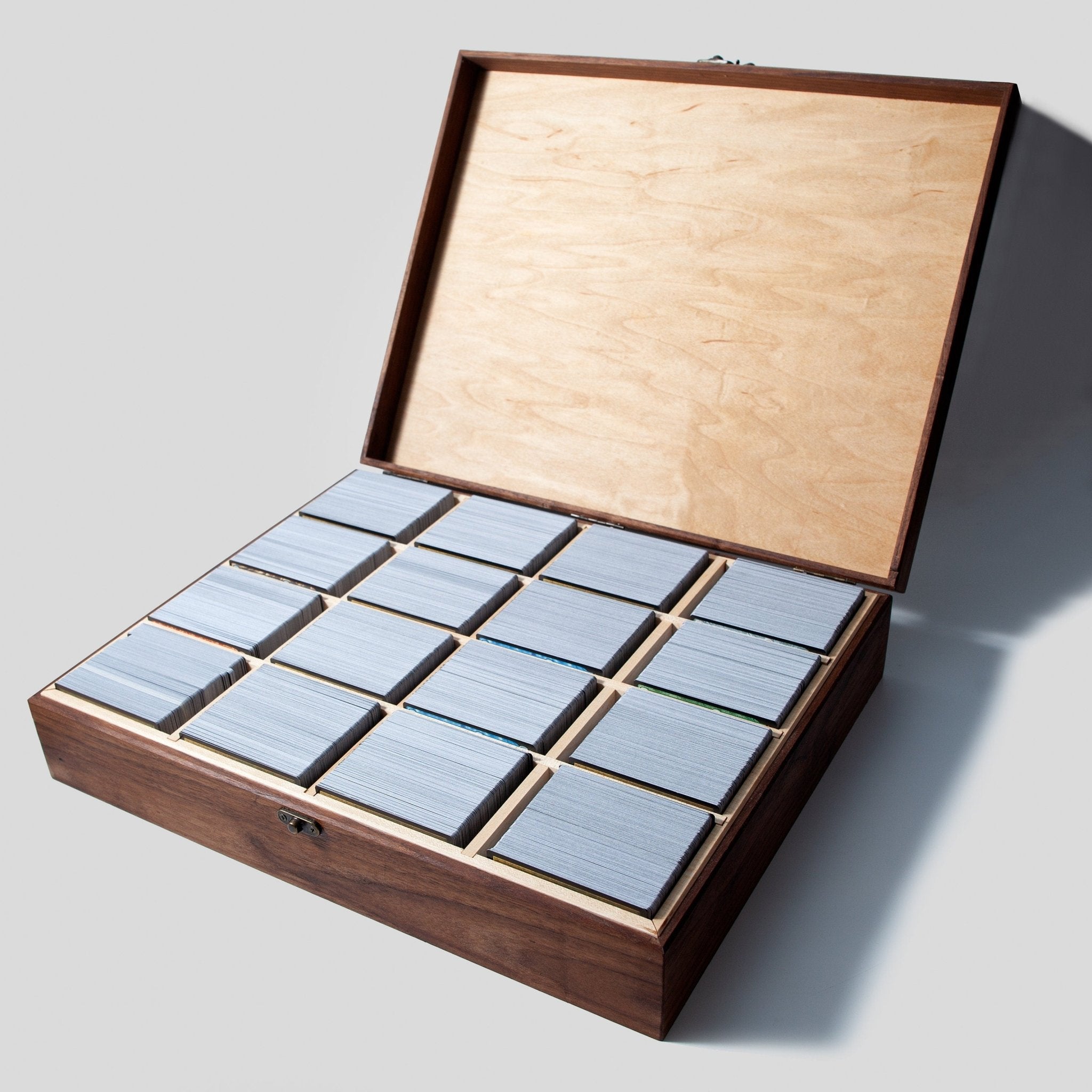 Card Deck Box | 16 Compartments - Aware House