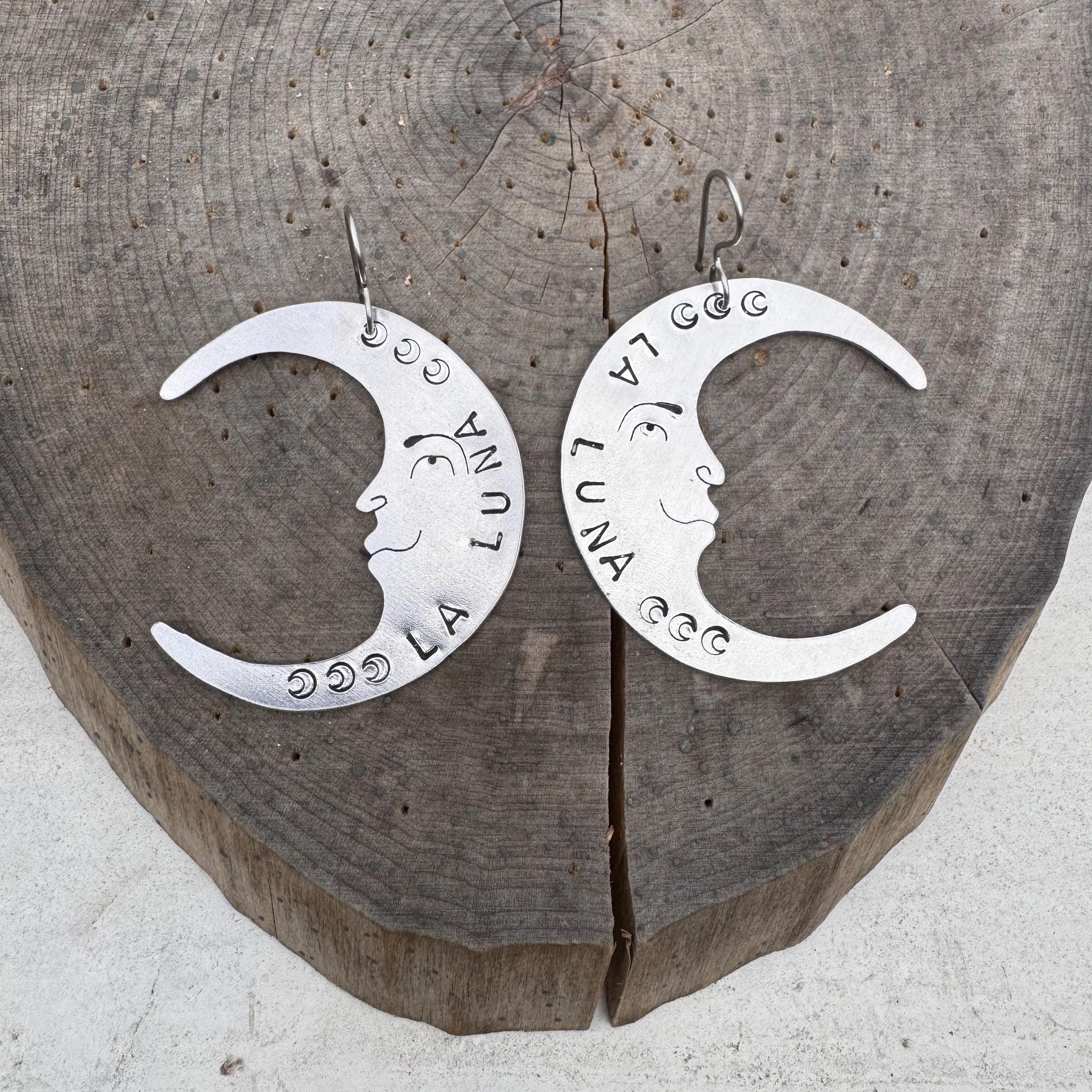 Crescent Moon Face Earrings-zoom-3
