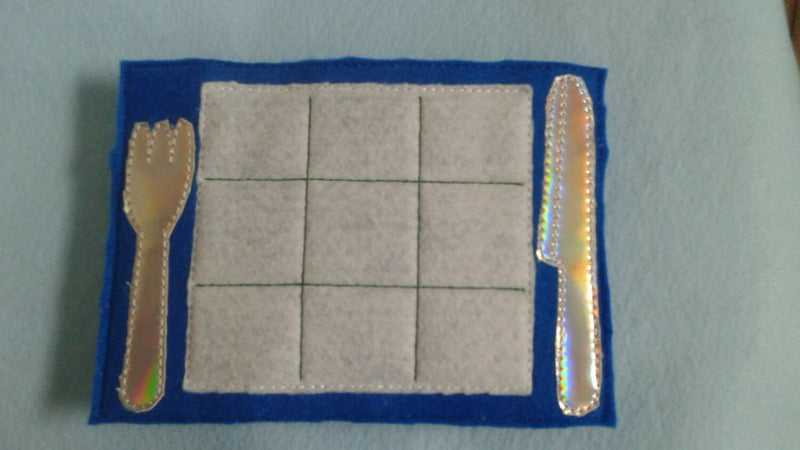 Pancake Tic Tac Toe Game | Felt Breakfast Play Set-zoom-